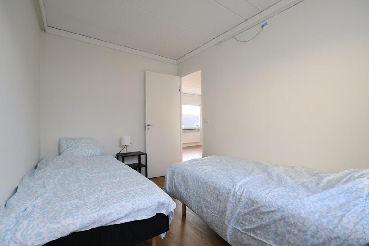 Workers 9 Beds *